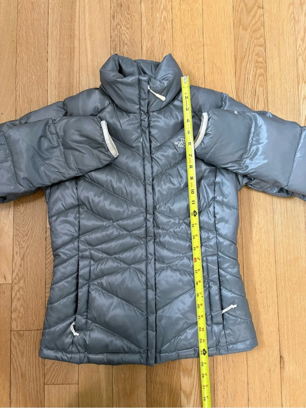 The North Face Silver Gray Aconcagua 550 Down Puffer Jacket Coat Quilted Size S
